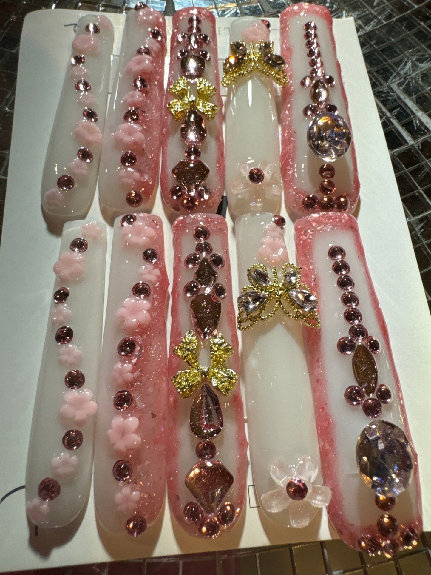 ๐white pink gold floral ๐