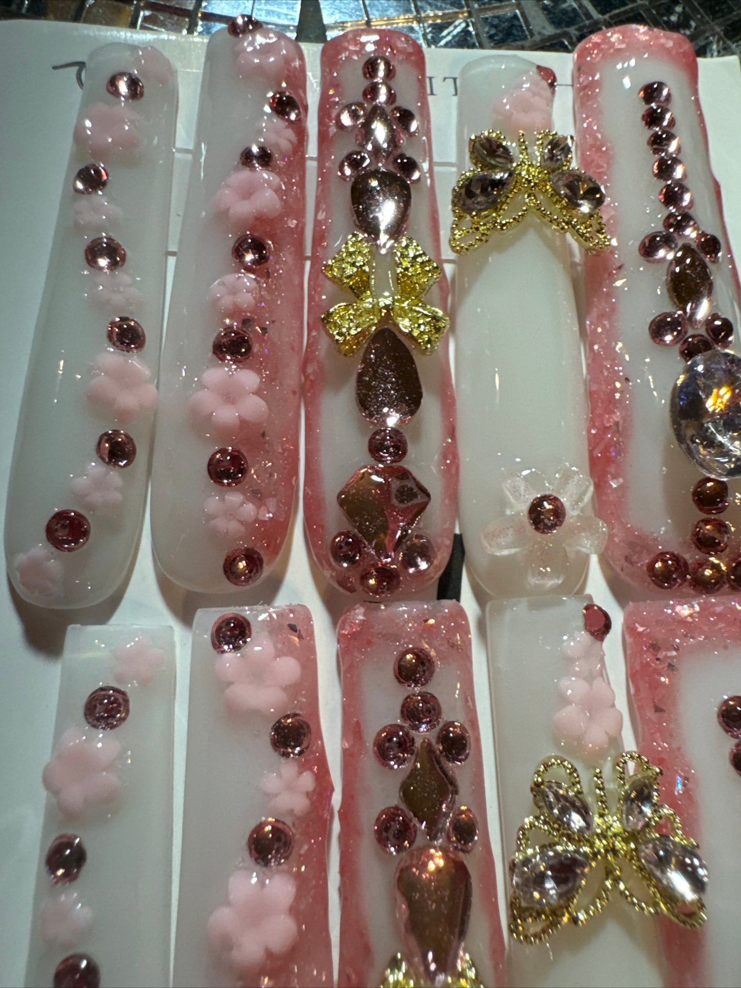 ๐white pink gold floral ๐