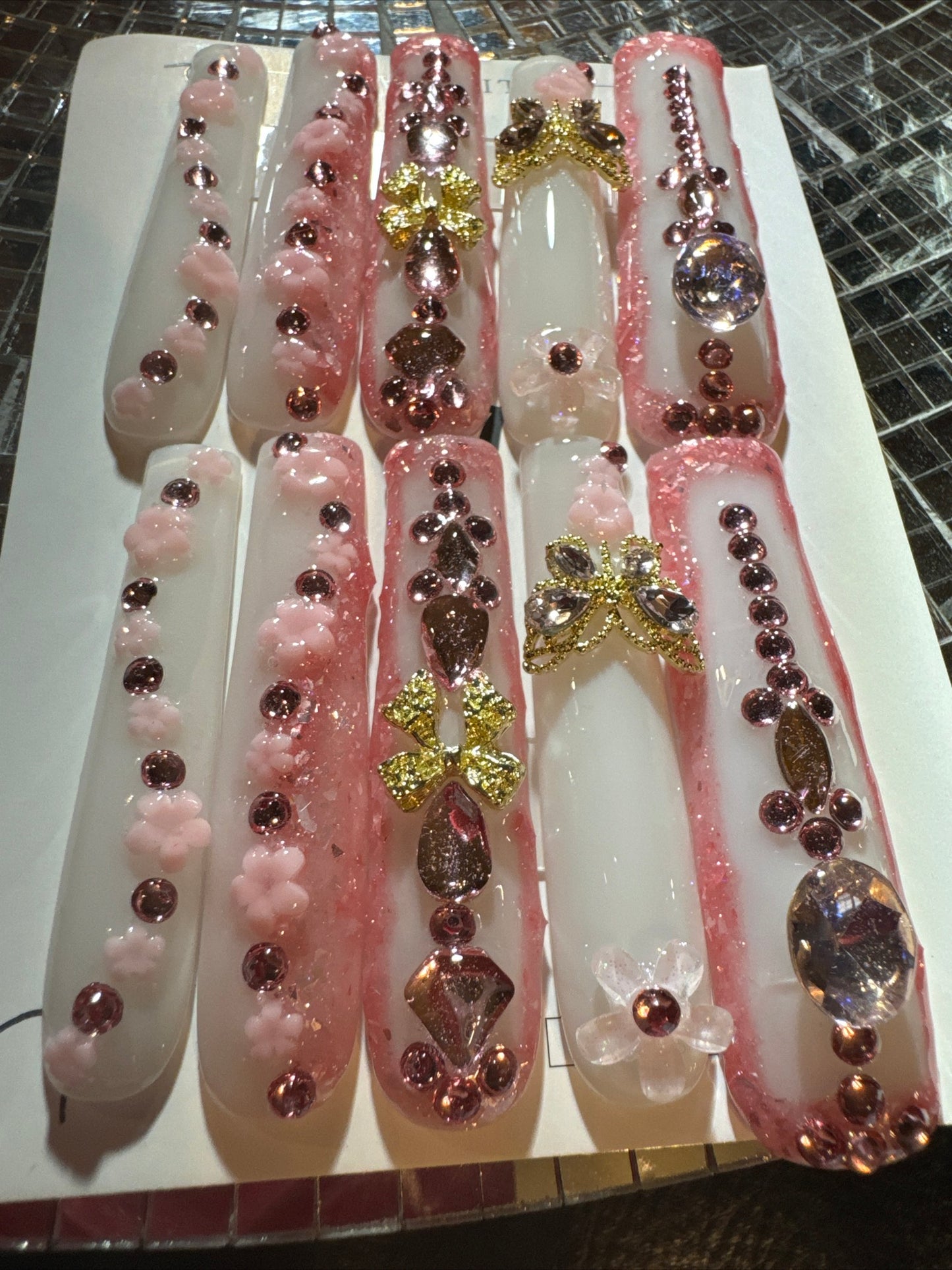 ๐white pink gold floral ๐