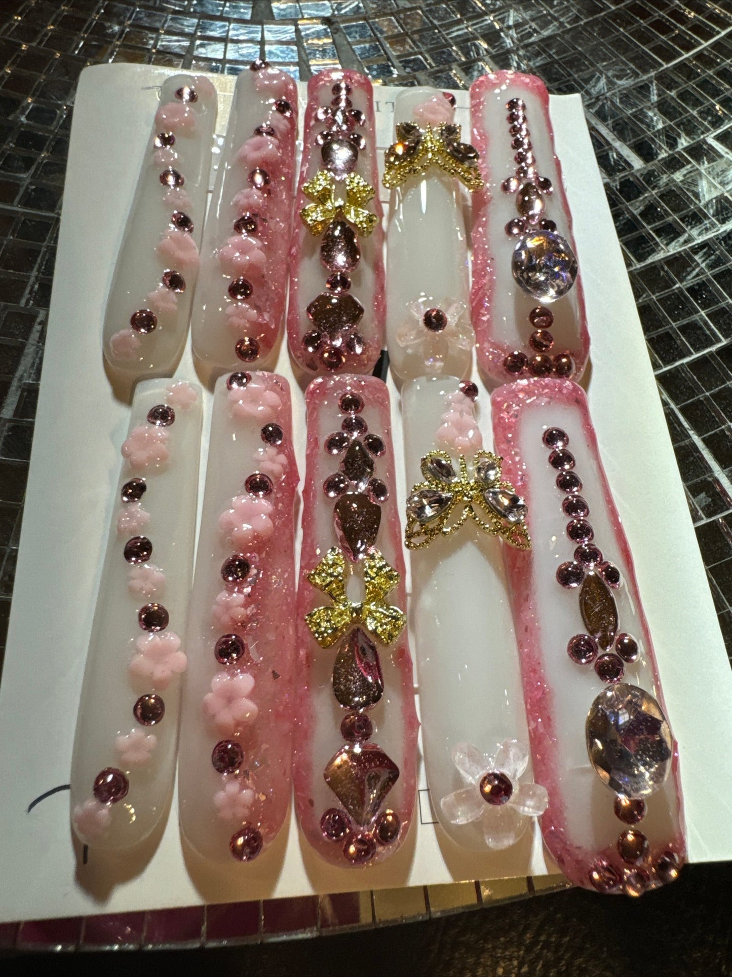 ๐white pink gold floral ๐