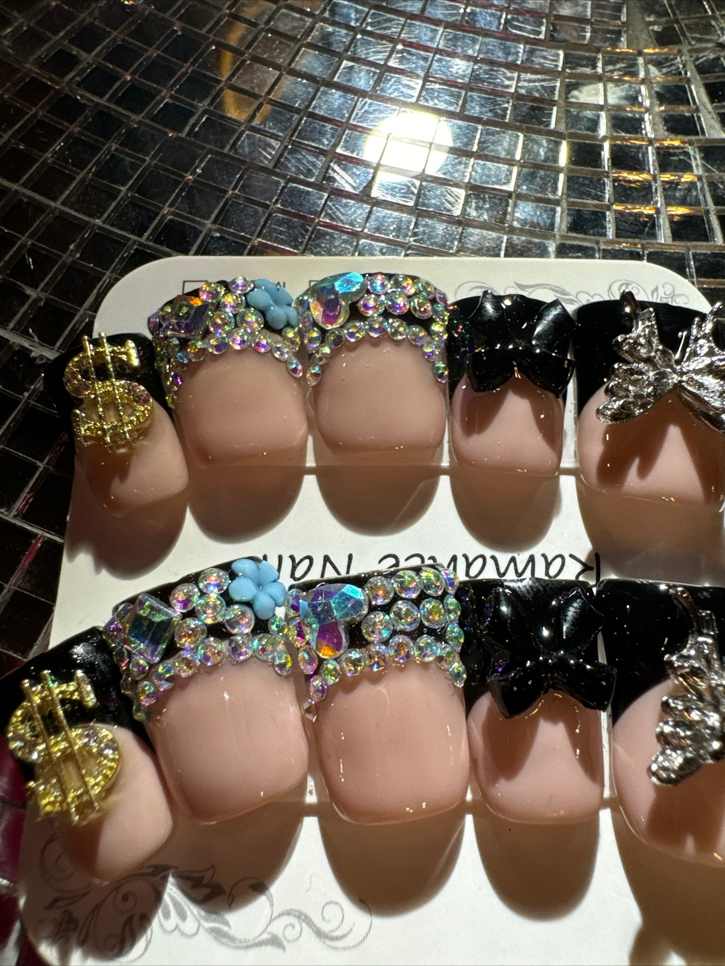 🎀 black tip duck 🦆 short 💅