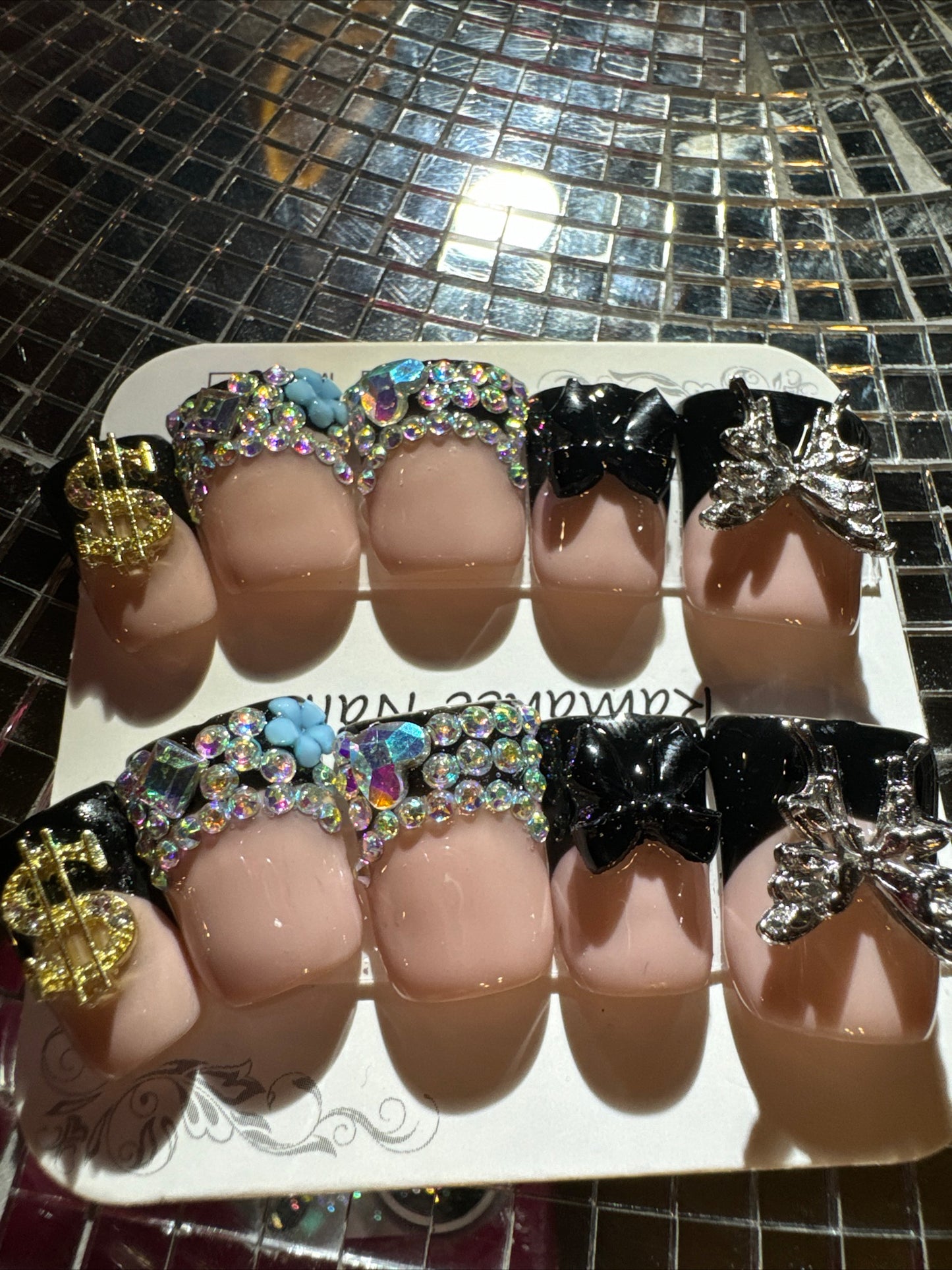 🎀 black tip duck 🦆 short 💅