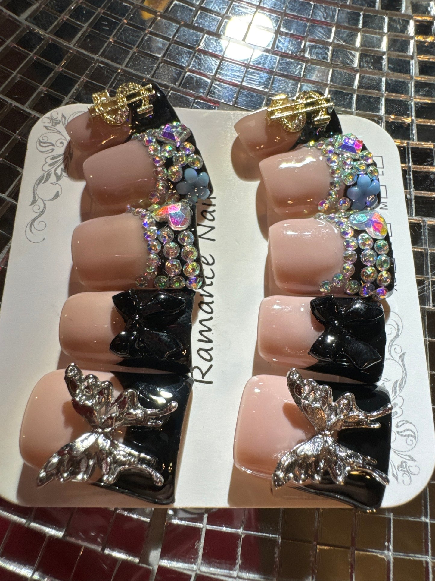 🎀 black tip duck 🦆 short 💅
