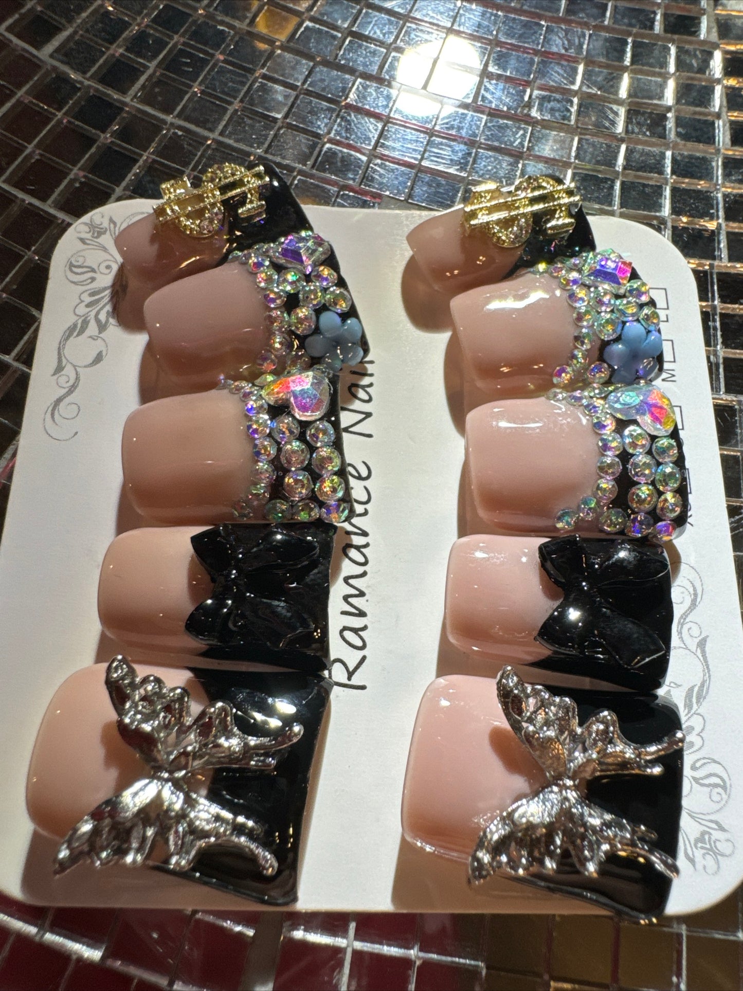 🎀 black tip duck 🦆 short 💅