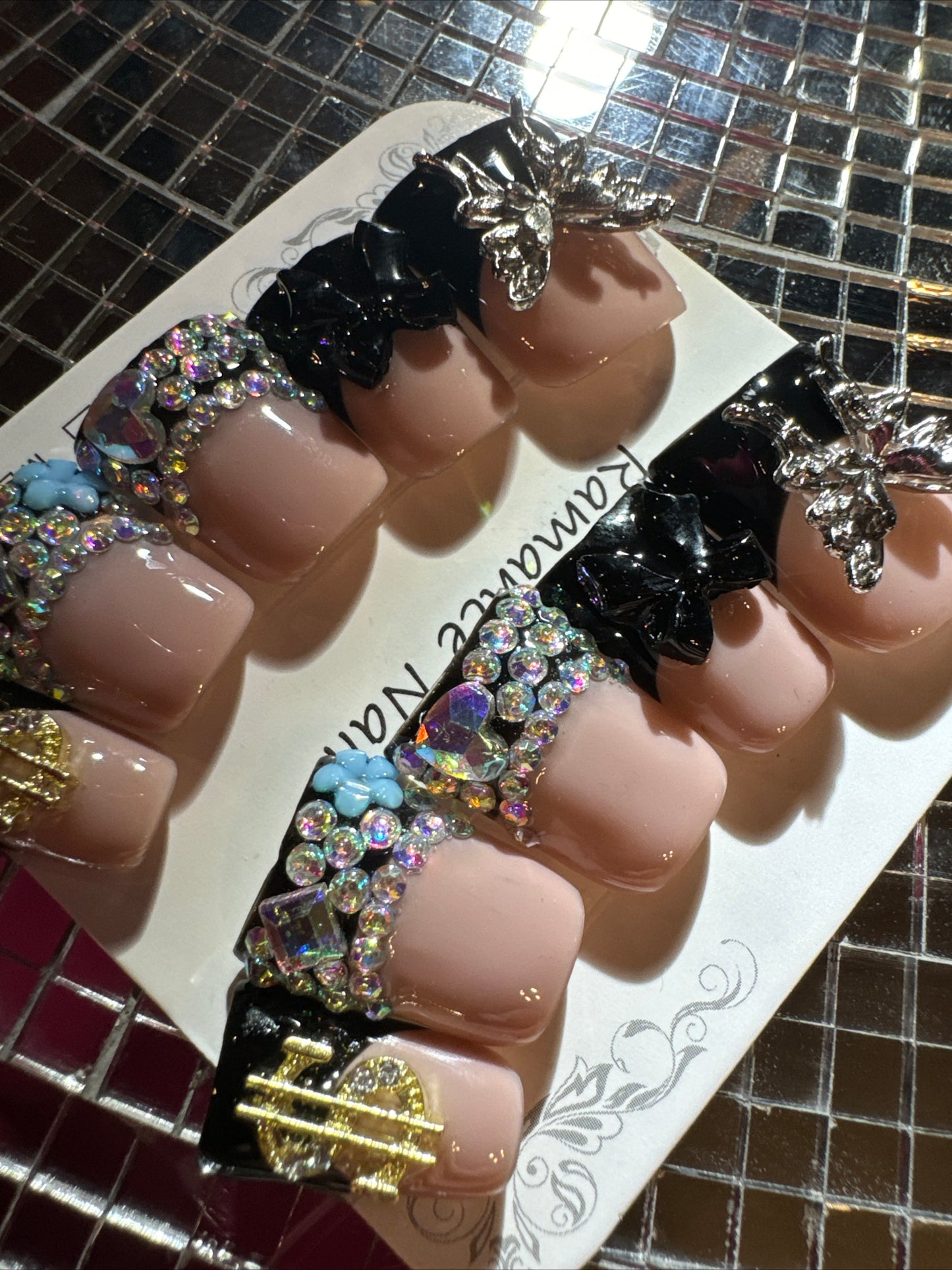 🎀 black tip duck 🦆 short 💅