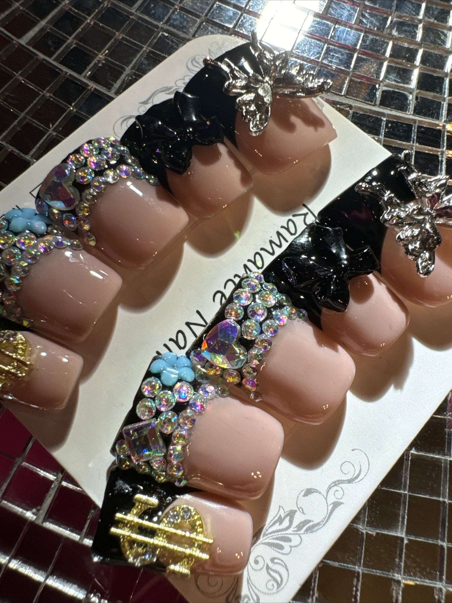 🎀 black tip duck 🦆 short 💅