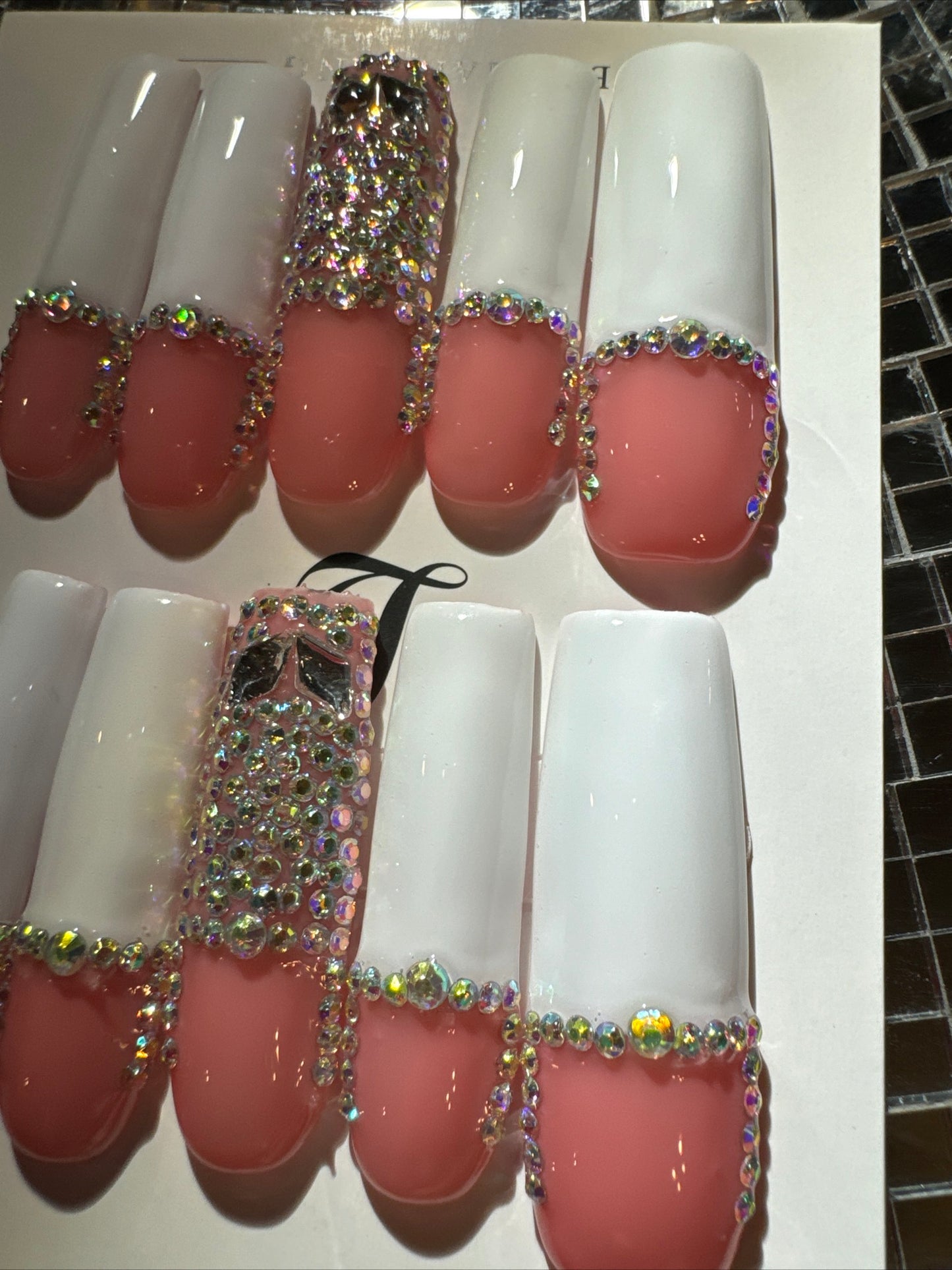 ๐french square nails ๐