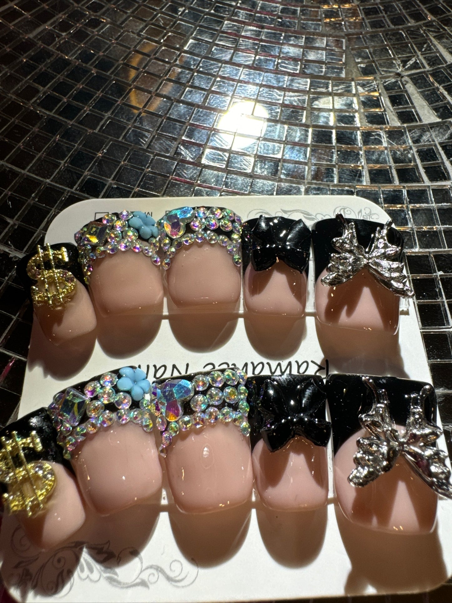 🎀 black tip duck 🦆 short 💅