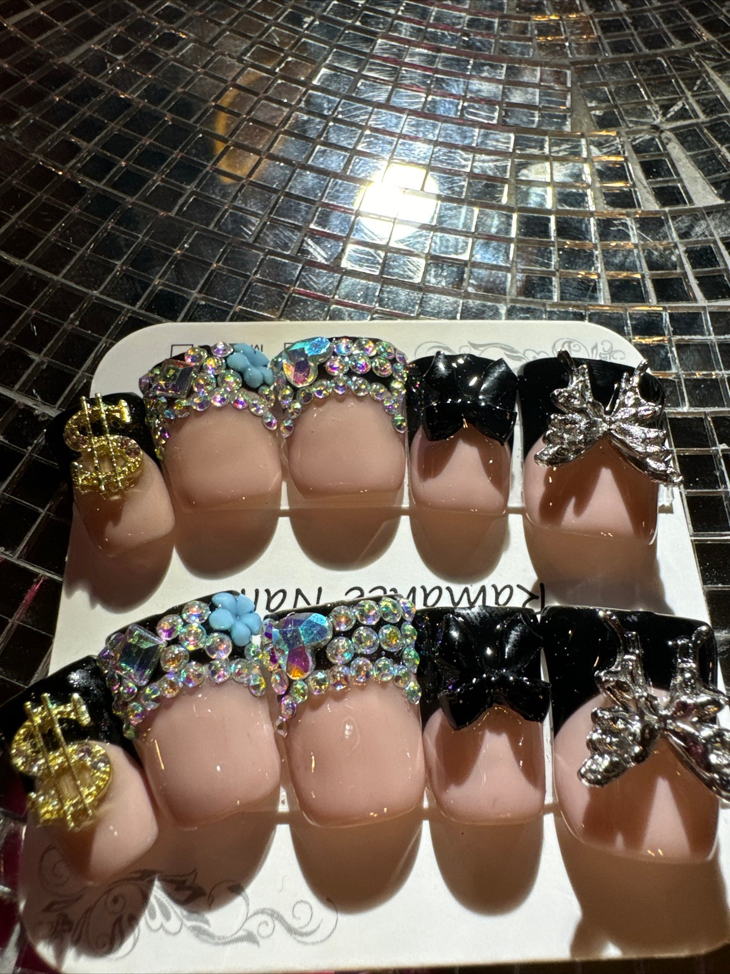 🎀 black tip duck 🦆 short 💅
