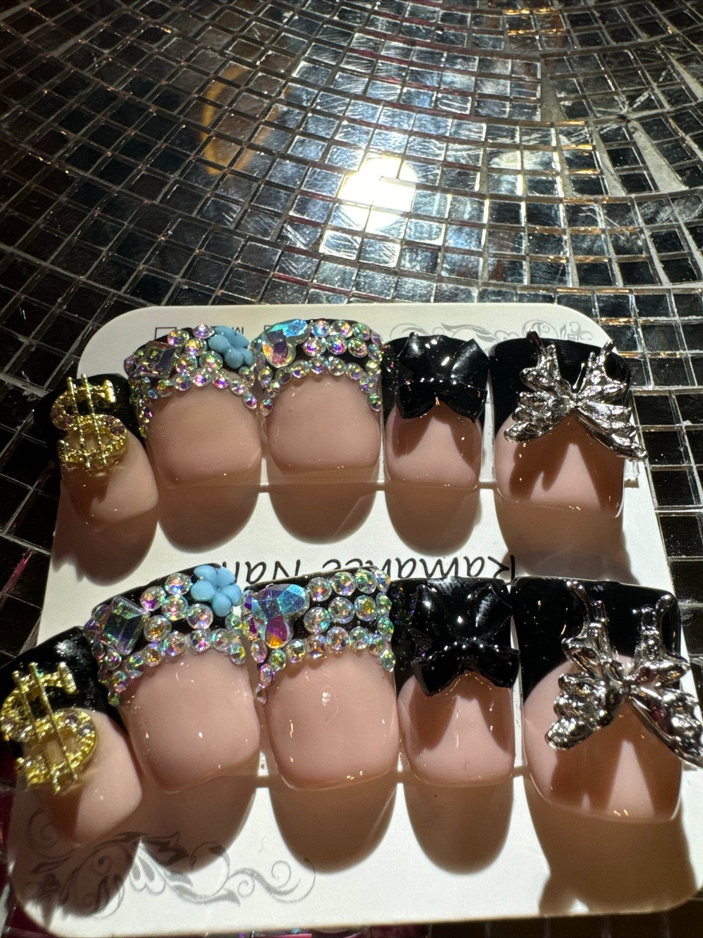 🎀 black tip duck 🦆 short 💅