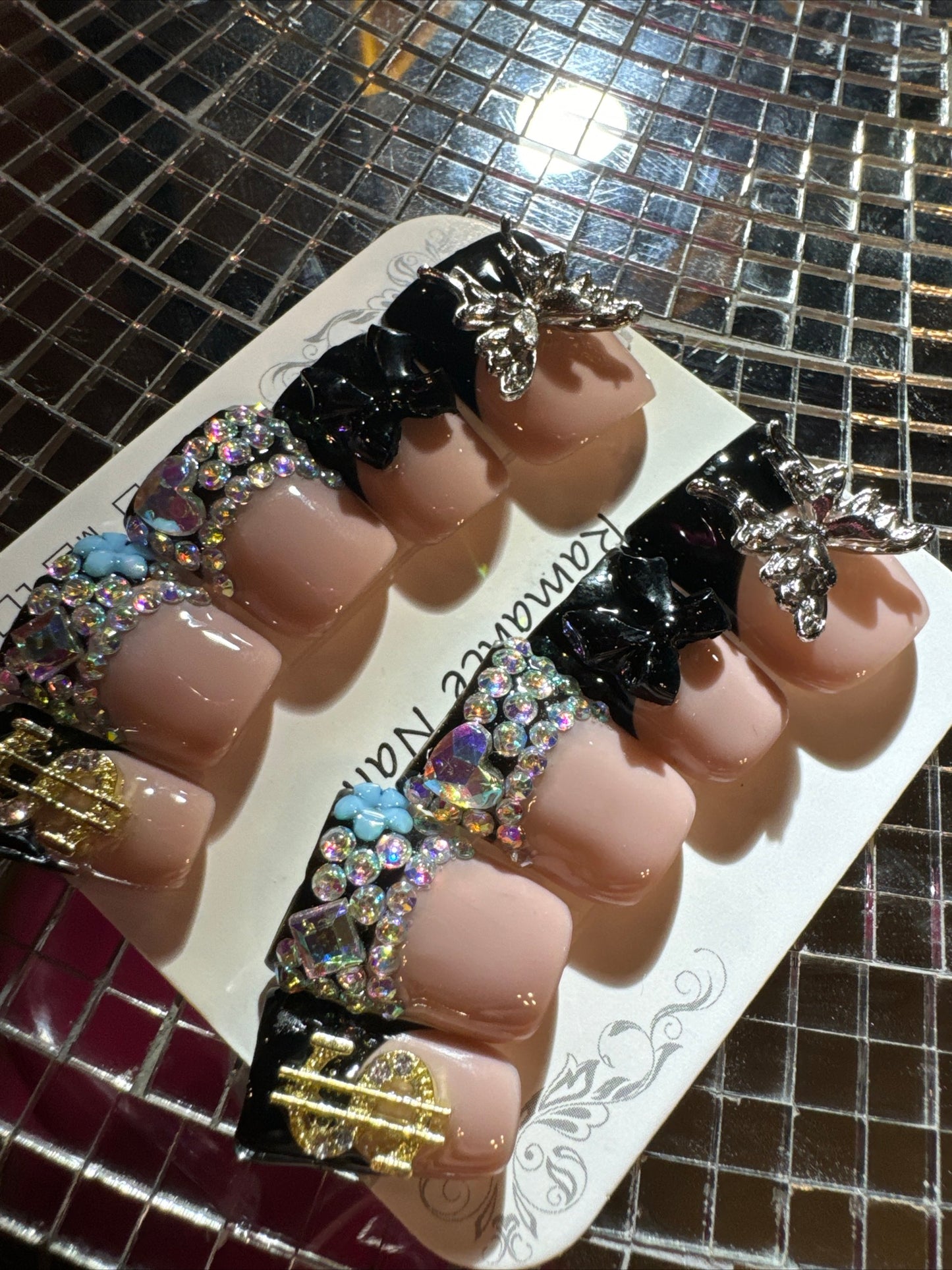 🎀 black tip duck 🦆 short 💅