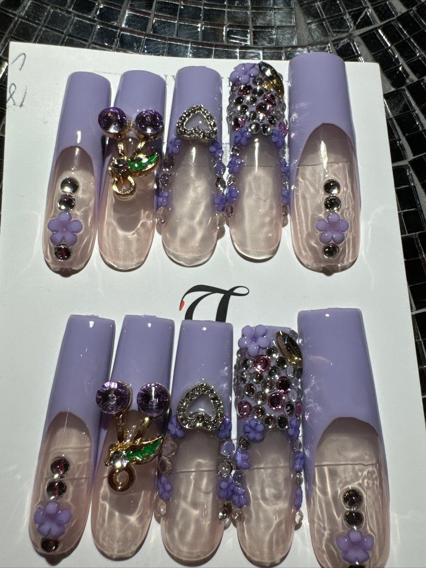 🎀french purple nails