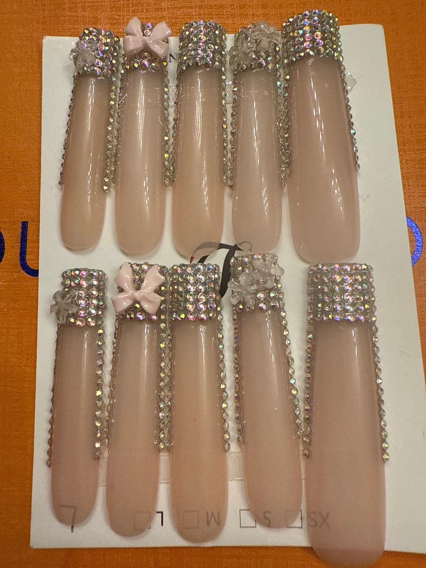 🎀 long clear punk rhinestones bow tip 💅